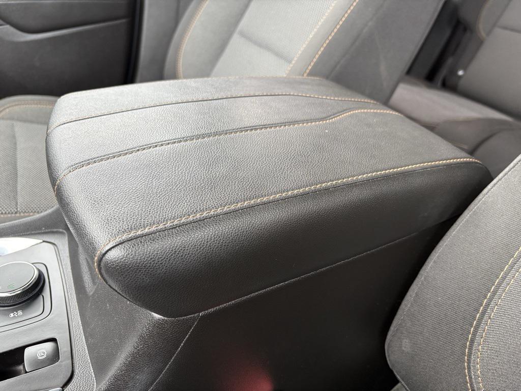 used 2018 Chevrolet Traverse car, priced at $13,690
