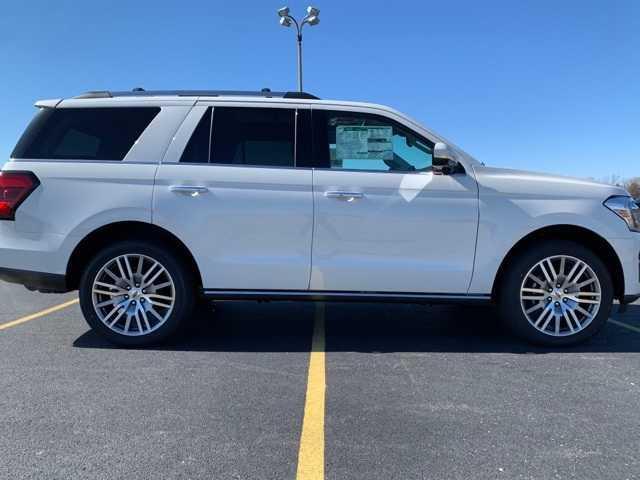 new 2024 Ford Expedition car, priced at $82,225