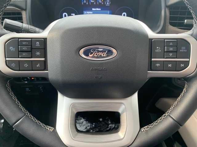 new 2024 Ford Expedition car, priced at $85,395