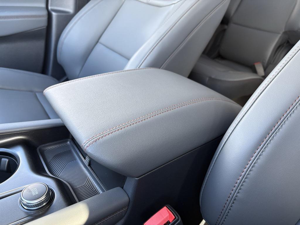 new 2025 Ford Explorer car, priced at $50,810