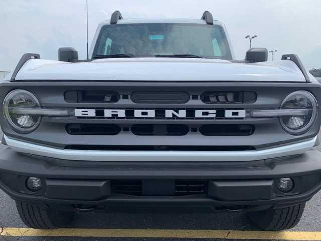 new 2024 Ford Bronco car, priced at $46,920