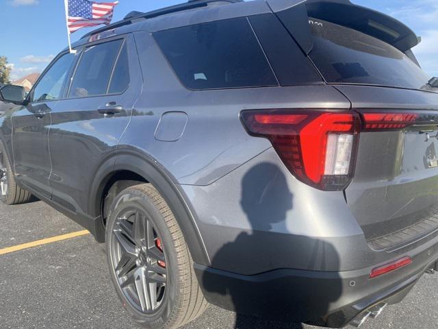 new 2025 Ford Explorer car, priced at $61,510