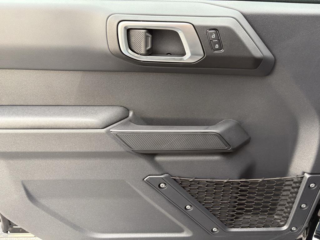 new 2025 Ford Bronco car, priced at $49,760