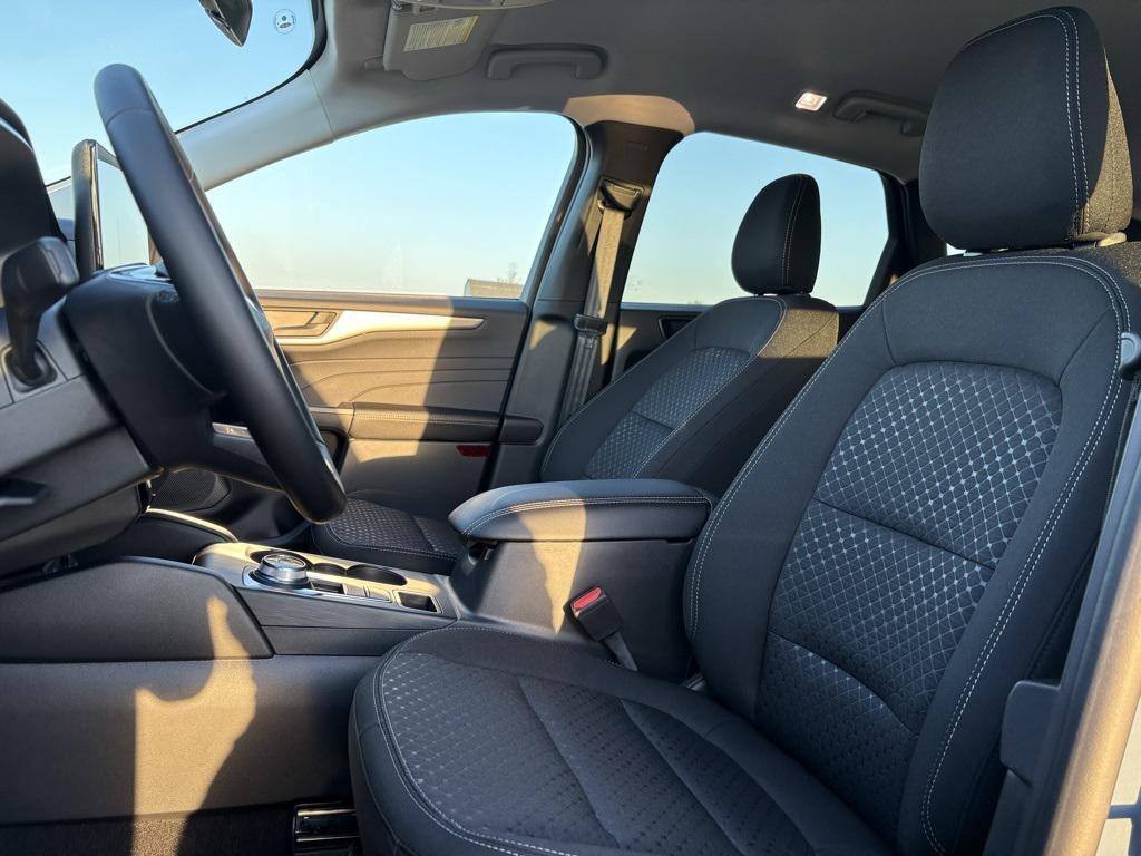 new 2025 Ford Escape car, priced at $35,240