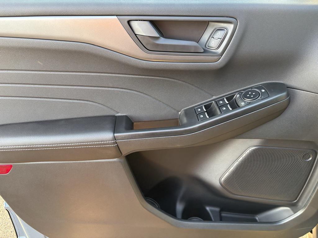 new 2025 Ford Escape car, priced at $35,240