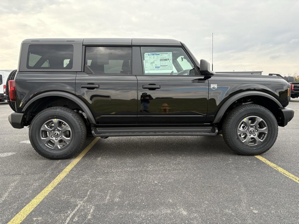 new 2025 Ford Bronco car, priced at $49,760