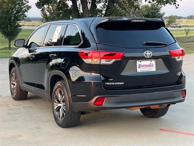 used 2019 Toyota Highlander car, priced at $18,794