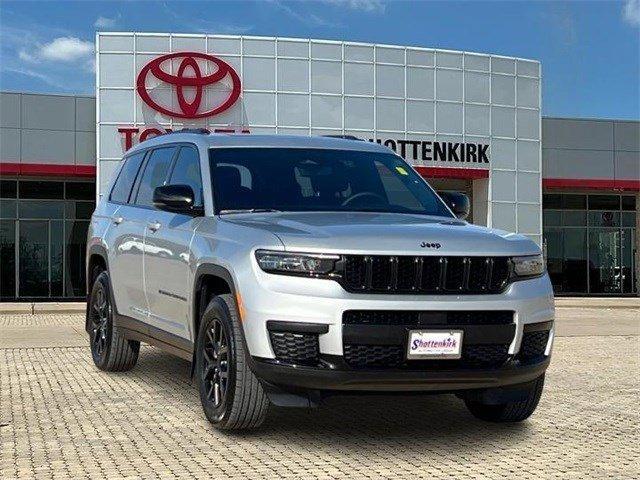 used 2024 Jeep Grand Cherokee L car, priced at $40,377