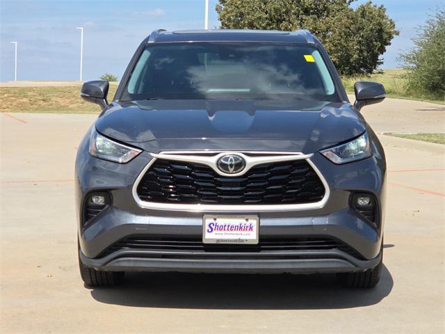 used 2020 Toyota Highlander car, priced at $24,332