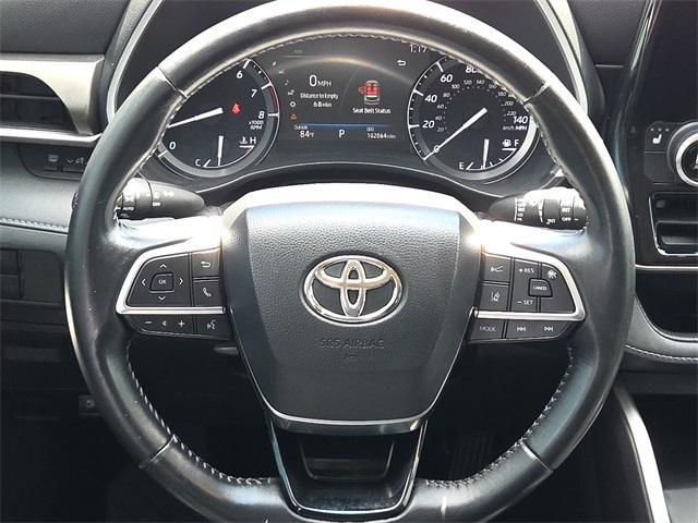 used 2020 Toyota Highlander car, priced at $24,332