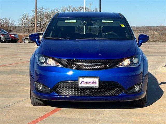 used 2019 Chrysler Pacifica car, priced at $22,916