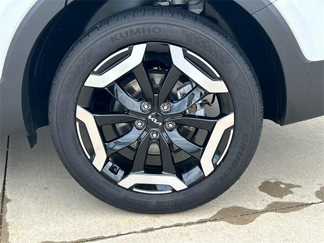 used 2024 Kia Telluride car, priced at $36,472