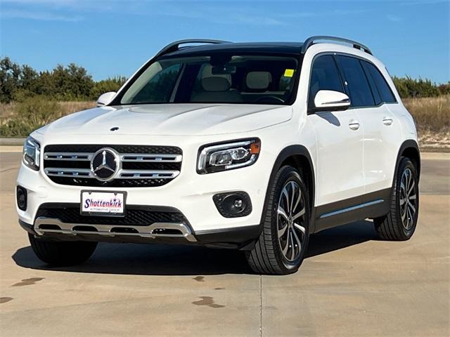 used 2022 Mercedes-Benz GLB 250 car, priced at $27,873