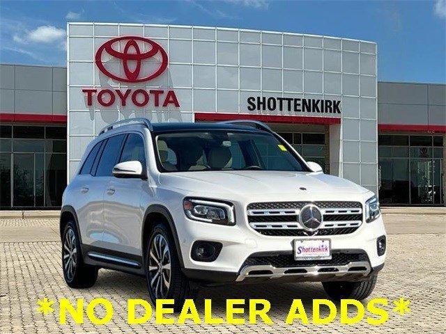 used 2022 Mercedes-Benz GLB 250 car, priced at $28,958