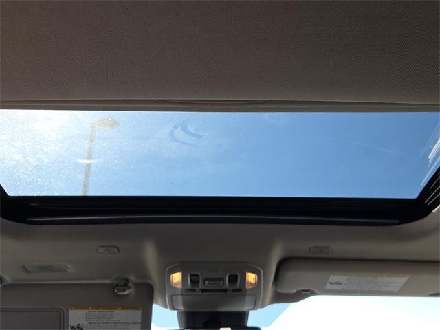 used 2023 Toyota Highlander car, priced at $34,931