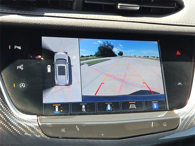 used 2024 Cadillac XT6 car, priced at $52,494