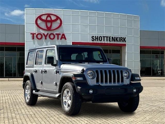 used 2020 Jeep Wrangler Unlimited car, priced at $27,718