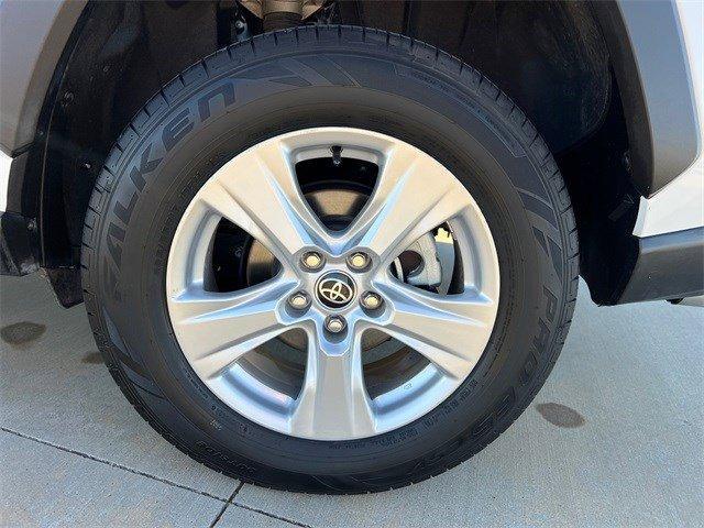 used 2021 Toyota RAV4 Hybrid car, priced at $25,392