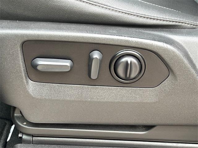 used 2022 GMC Sierra 1500 car, priced at $38,641