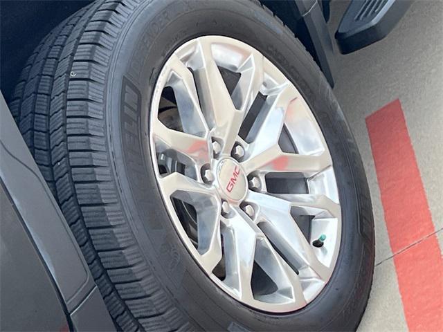 used 2022 GMC Sierra 1500 car, priced at $38,641