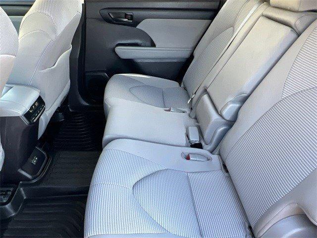 used 2022 Toyota Highlander car, priced at $27,993