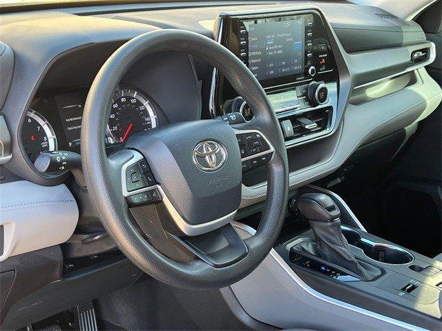 used 2022 Toyota Highlander car, priced at $27,993