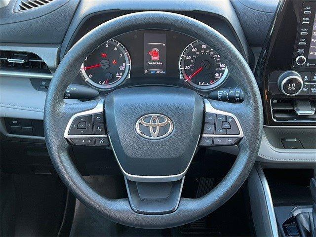 used 2022 Toyota Highlander car, priced at $27,993