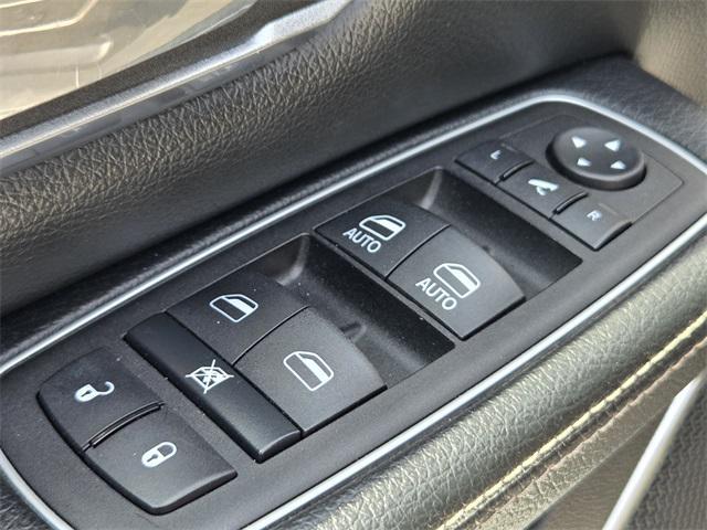 used 2023 Ram 1500 car, priced at $40,706