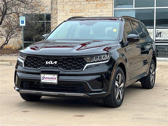 used 2023 Kia Sorento car, priced at $28,376