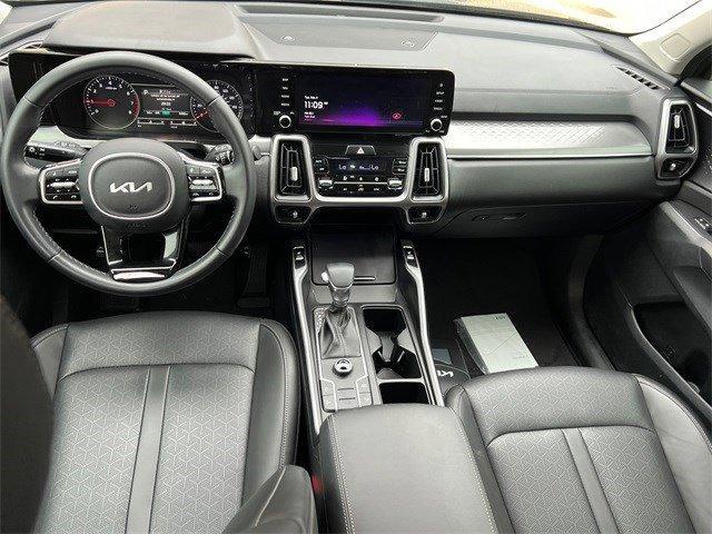 used 2023 Kia Sorento car, priced at $28,376