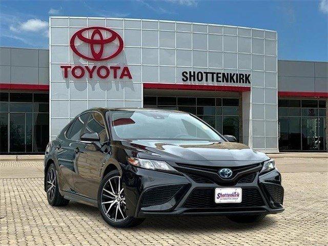 used 2023 Toyota Camry Hybrid car, priced at $26,400