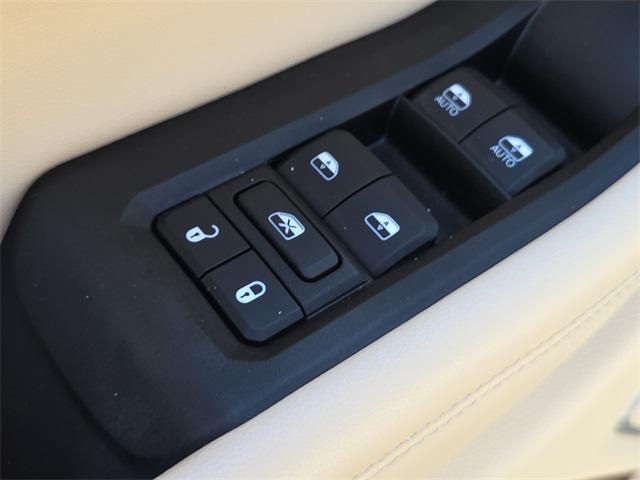 used 2022 Jeep Grand Cherokee car, priced at $27,132