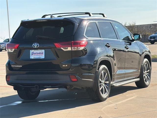 used 2017 Toyota Highlander car, priced at $17,320