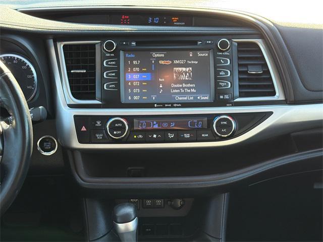 used 2017 Toyota Highlander car, priced at $17,320