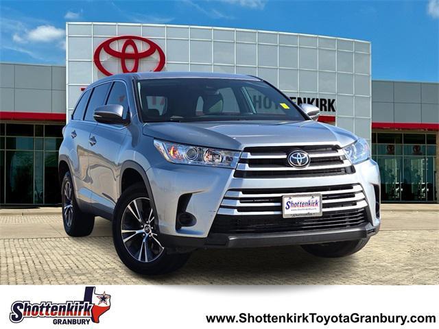 used 2019 Toyota Highlander car, priced at $20,251