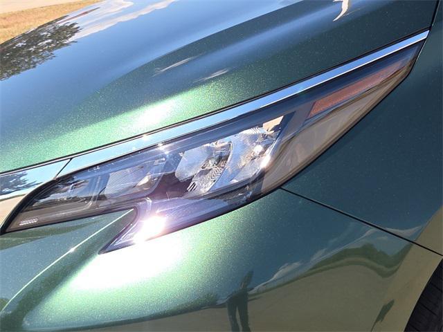 new 2025 Toyota Sienna car, priced at $43,599