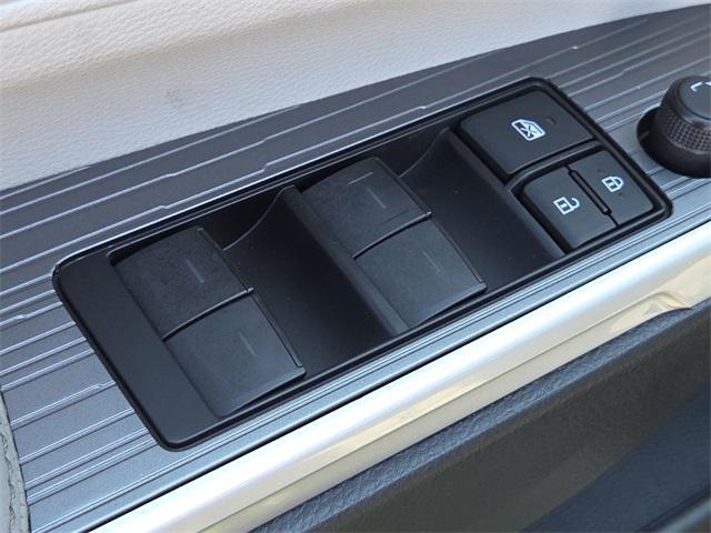 new 2025 Toyota Sienna car, priced at $43,599