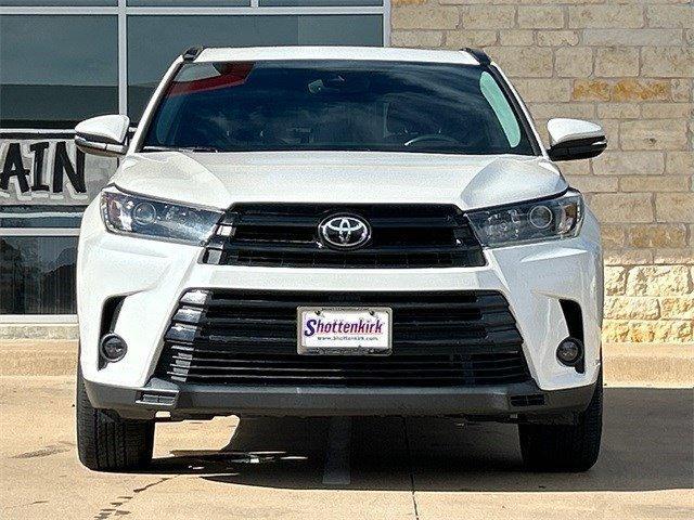 used 2019 Toyota Highlander car, priced at $20,934