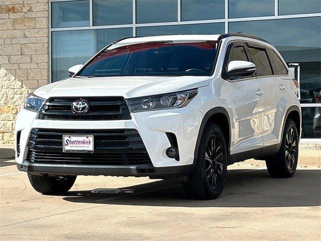 used 2019 Toyota Highlander car, priced at $20,934