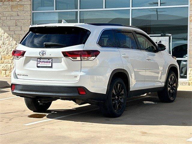 used 2019 Toyota Highlander car, priced at $20,934