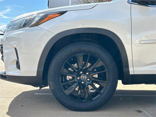 used 2019 Toyota Highlander car, priced at $20,934