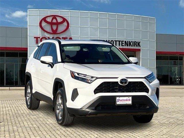 new 2024 Toyota RAV4 car