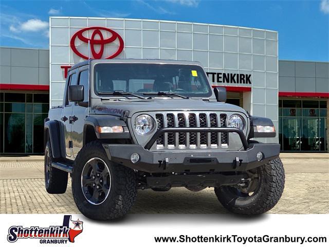 used 2021 Jeep Gladiator car, priced at $27,596