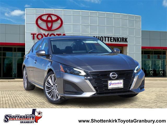 used 2023 Nissan Altima car, priced at $21,688