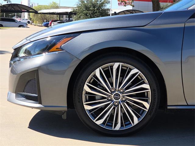 used 2023 Nissan Altima car, priced at $21,471