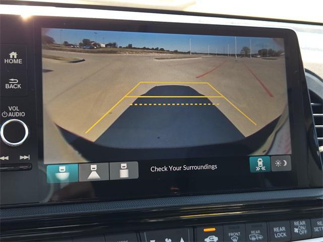 used 2025 Honda Odyssey car, priced at $39,364