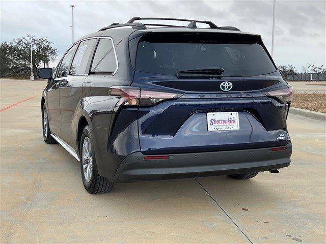 used 2024 Toyota Sienna car, priced at $47,228