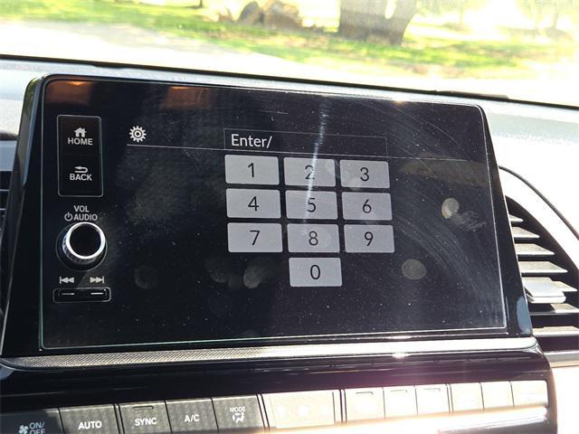 used 2025 Honda Odyssey car, priced at $40,990