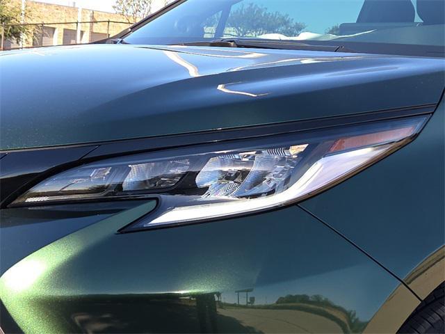 new 2025 Toyota Sienna car, priced at $54,320