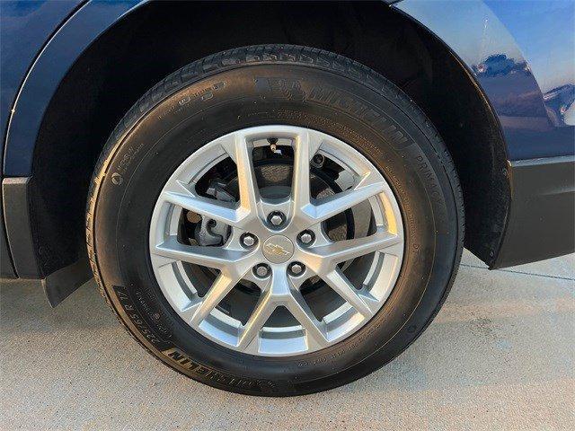 used 2022 Chevrolet Equinox car, priced at $19,622